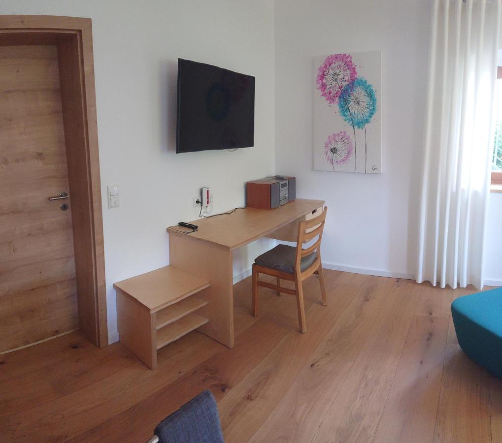 Apartment Hof Elf Ursensollen